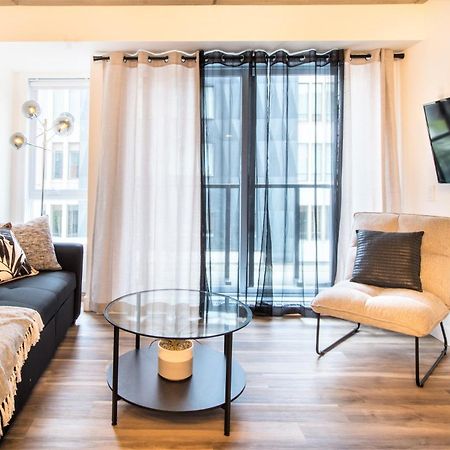 Condo Chic, Centre-Ville Piscine, Terrasse, Gym Québec Eksteriør billede